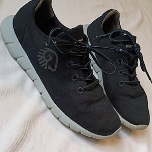 Girsswein Murino Wool Runners
